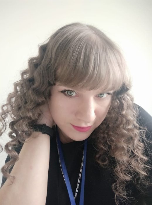 Анна Боляк